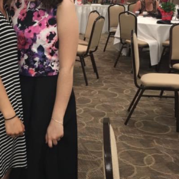 Two piece set - Picture 9 of 9